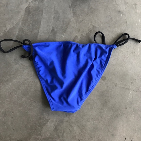 Colorblock swimsuit Size Small 💋🌴 - Picture 3 of 3